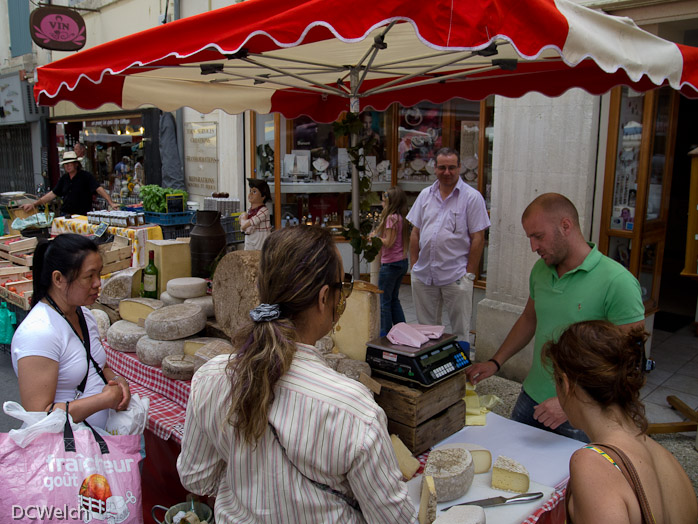 Market day  at Saint-Rémy