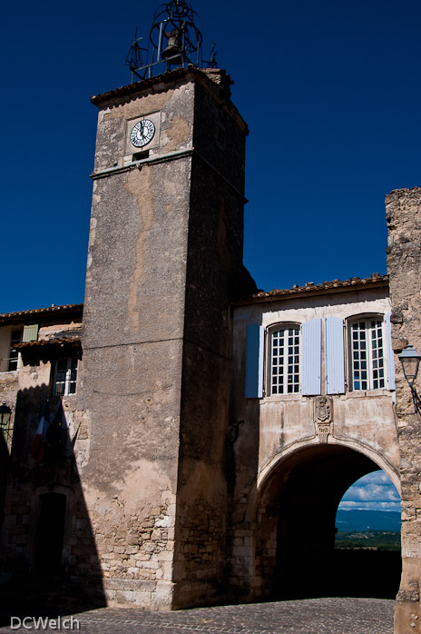 Manerbe town square