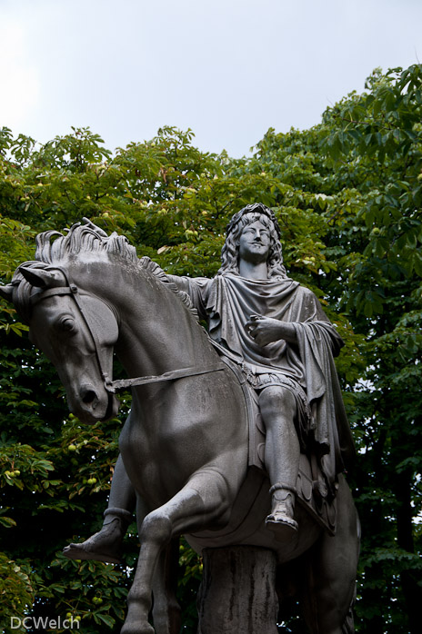 Henry IV statue at Place des Vosages